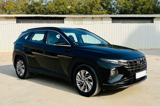 Second-hand 2022 Hyundai Tucson Signature Diesel AT BSVI for sale in Ahmedabad