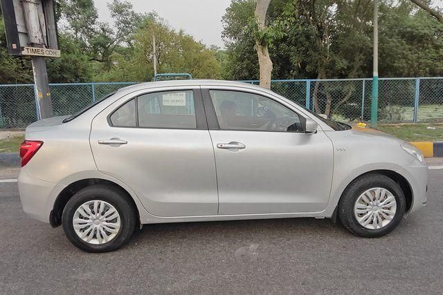 Maruti Suzuki Swift Dzire VXI 1.2 Second-hand 2017 Maruti Suzuki Swift Dzire VXI 1.2 for sale in Noida