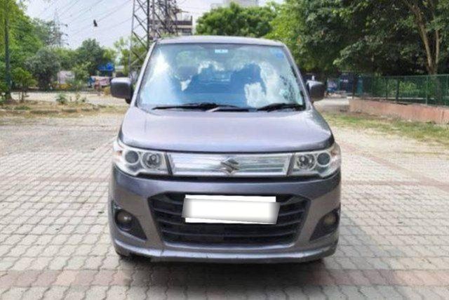 Maruti Suzuki Wagon R AMT VXI Second-hand 2017 Maruti Suzuki Wagon R AMT VXI for sale in New Delhi