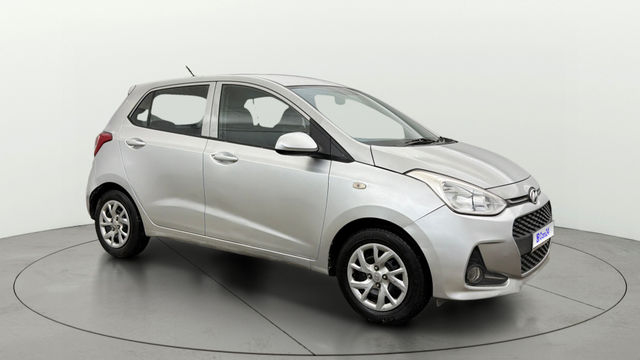 Hyundai Grand i10 1.2 Kappa Era Second-hand 2017 Hyundai Grand i10 1.2 Kappa Era for sale in New Delhi