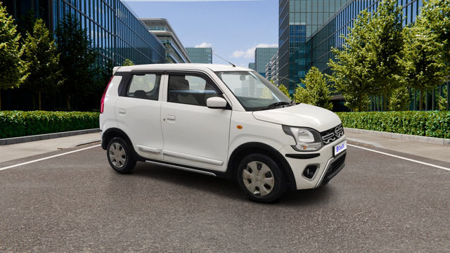 Second-hand 2023 Maruti Suzuki Wagon R VXI AT for sale in Pune
