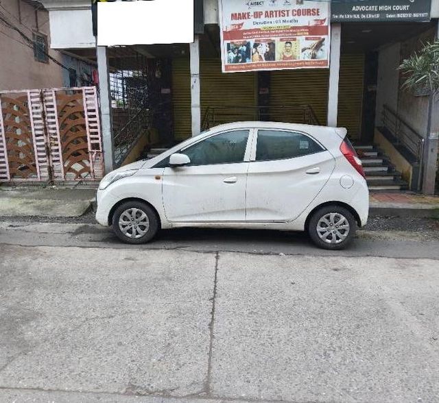 Hyundai EON Sportz Second-hand 2018 Hyundai EON Sportz for sale in Ulhasnagar