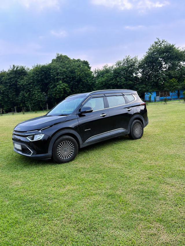 Kia Carens Gravity Second-hand 2025 Kia Carens Gravity for sale in Lucknow