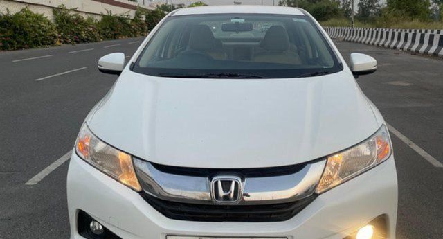 Second-hand 2016 Honda City i VTEC V for sale in New Delhi