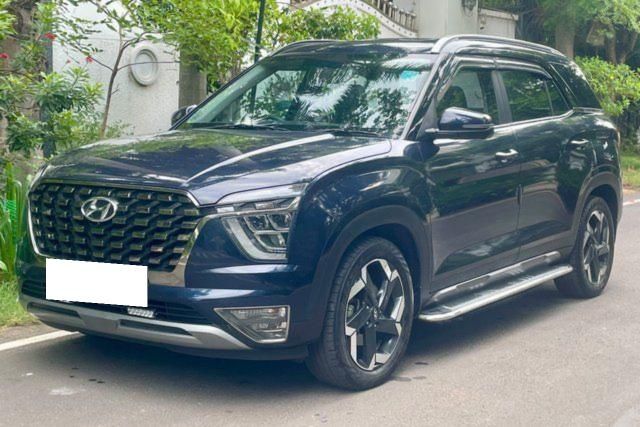 Second-hand 2024 Hyundai Alcazar Platinum Diesel for sale in Chennai