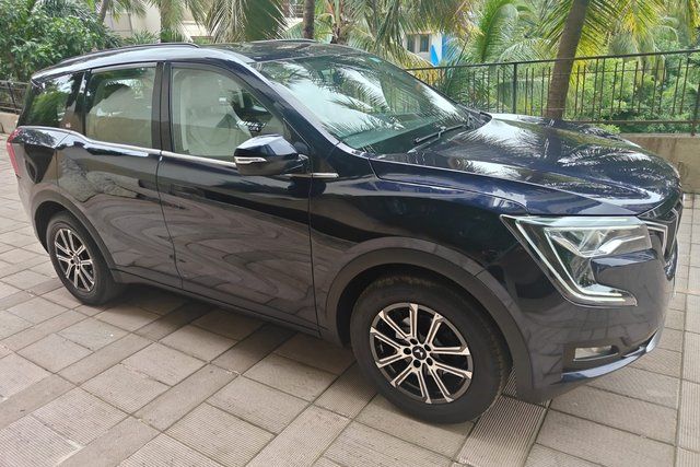 Second-hand 2024 Mahindra XUV700 AX7 7Str AT for sale in Mumbai