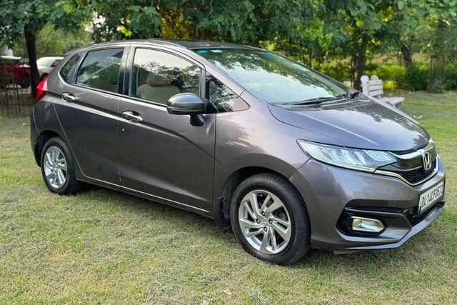 Honda Jazz ZX CVT Second-hand 2020 Honda Jazz ZX CVT for sale in New Delhi