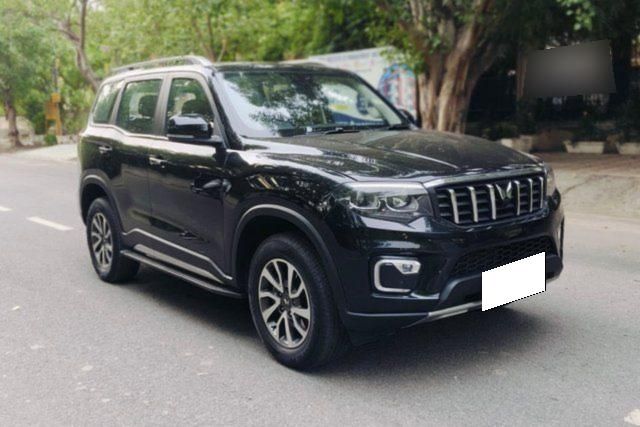 Mahindra Scorpio N Z8L Diesel 4x4 AT 2023-2025 Second-hand 2024 Mahindra Scorpio N Z8L Diesel 4x4 AT 2023-2025 for sale in New Delhi