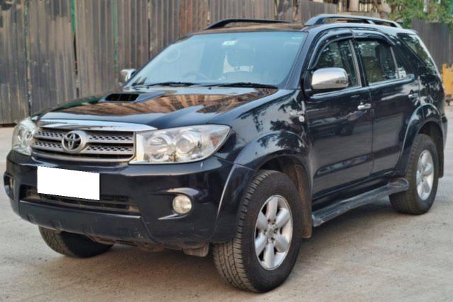 Second-hand 2011 Toyota Fortuner 3.0 Diesel for sale in Mumbai