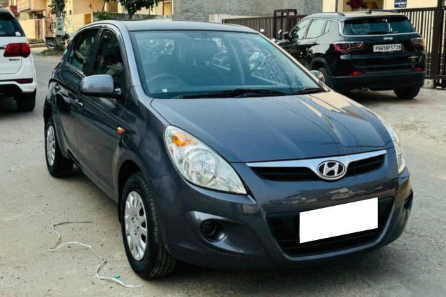 Hyundai i20 1.2 Asta Second-hand 2011 Hyundai i20 1.2 Asta for sale in Mohali