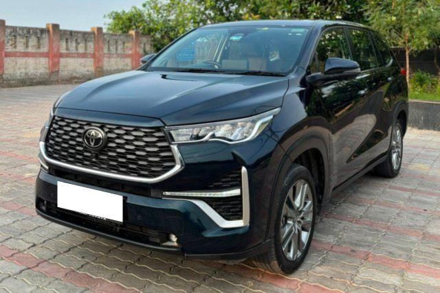 Toyota Innova Hycross ZX(O) Hybrid Second-hand 2025 Toyota Innova Hycross ZX(O) Hybrid for sale in New Delhi