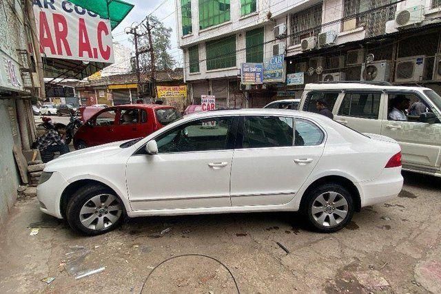Skoda Superb Elegance 1.8 TSI Second-hand 2013 Skoda Superb Elegance 1.8 TSI for sale in Maihar