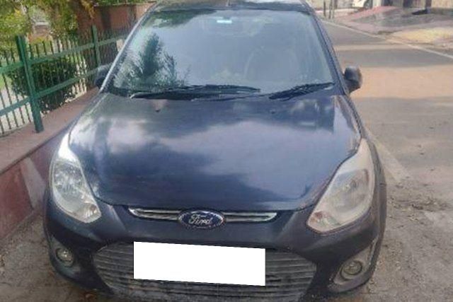 Second-hand 2013 Ford Figo Petrol Titanium for sale in Hisar