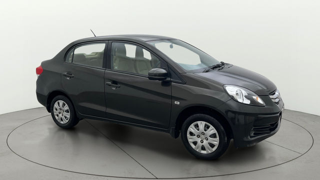 Second-hand 2015 Honda Amaze S i-Vtech for sale in Gulbarga