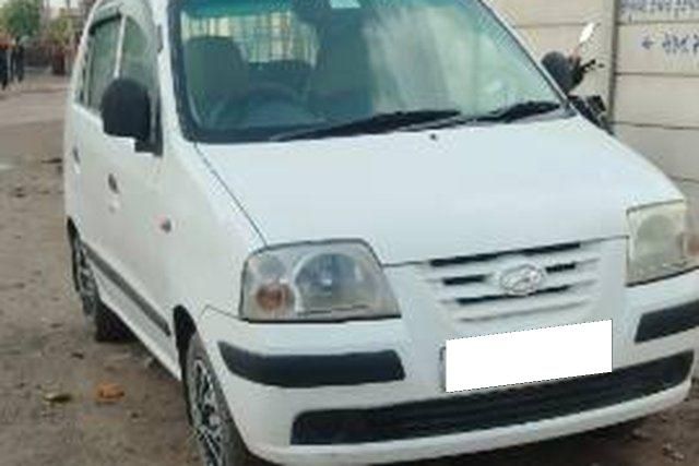 Second-hand 2011 Hyundai Santro Xing GLS for sale in Veraval
