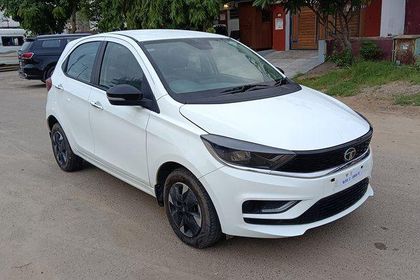 2026 Tata Tiago XZ CNG