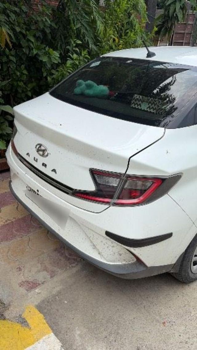 Second-hand 2022 Hyundai Aura S CNG for sale in New Delhi
