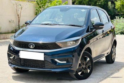 2025 Tata Tiago XZ CNG