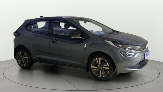 Second-hand 2023 Tata Altroz XZ for sale in Mumbai