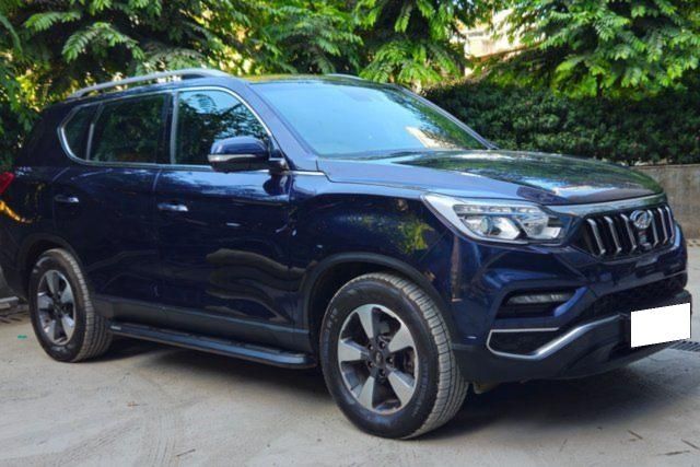Second-hand 2019 Mahindra Alturas G4 4X4 AT BSIV for sale in Mumbai