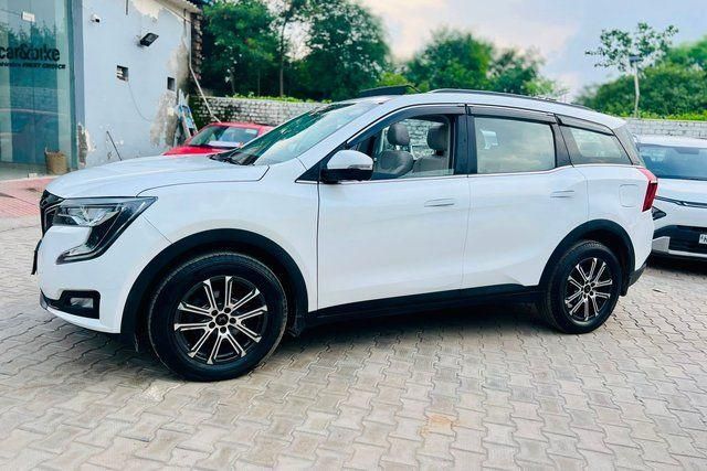 Second-hand 2025 Mahindra XUV700 AX5 7 Str Diesel AT for sale in Faridabad