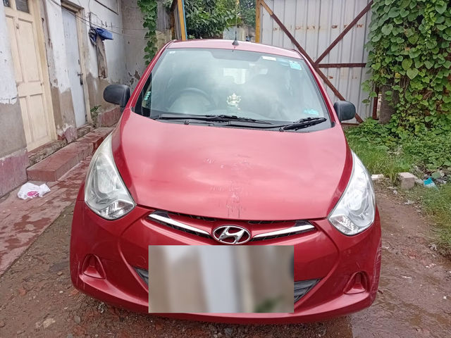 Hyundai EON Magna Plus Second-hand 2014 Hyundai EON Magna Plus for sale in Howrah