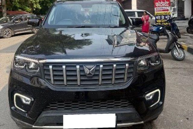 Mahindra Scorpio N Z8L Diesel 4x4 AT 2023-2025 Second-hand 2024 Mahindra Scorpio N Z8L Diesel 4x4 AT 2023-2025 for sale in New Delhi