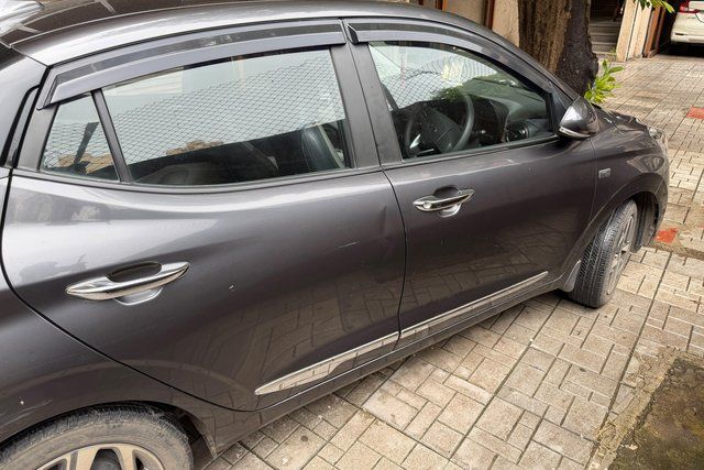 Hyundai Aura SX Plus AMT Second-hand 2020 Hyundai Aura SX Plus AMT for sale in Mumbai