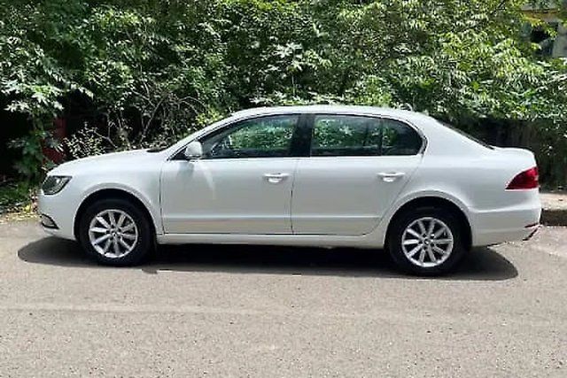 Skoda Superb Elegance 2.0 TDI CR AT Second-hand 2015 Skoda Superb Elegance 2.0 TDI CR AT for sale in Mumbai