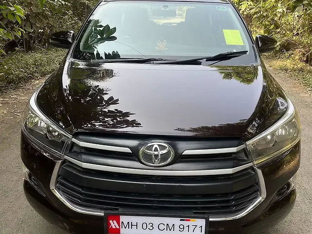 Second-hand 2017 Toyota Innova Crysta 2.8 GX AT BSIV for sale in Mumbai