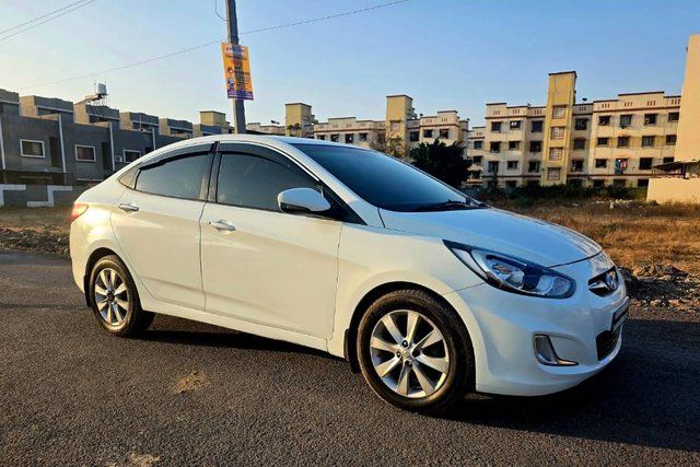 Hyundai Verna 1.6 CRDI Second-hand 2012 Hyundai Verna 1.6 CRDI for sale in Ahmednagar