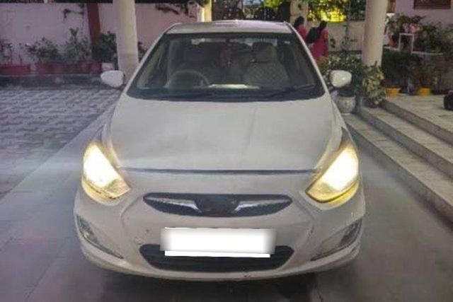 Second-hand 2014 Hyundai Verna 1.6 SX CRDI (O) AT for sale in Vikasnagar
