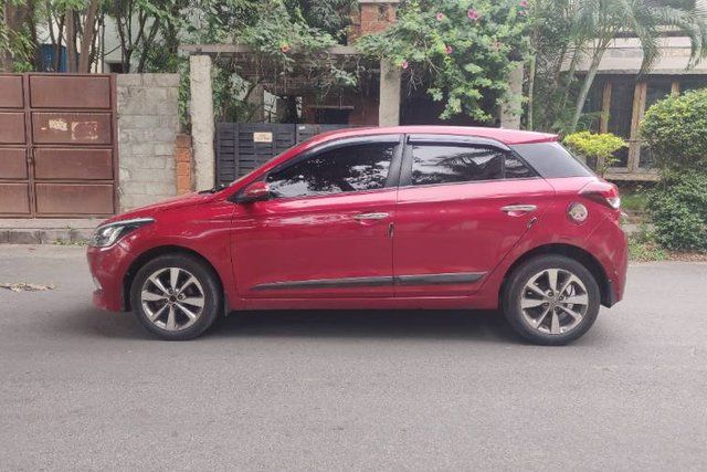 Second-hand 2015 Hyundai i20 Sportz Option 1.4 CRDi for sale in Bangalore