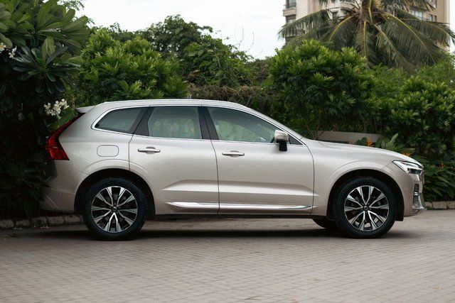 Second-hand 2025 Volvo XC60 B5 for sale in Kolkata