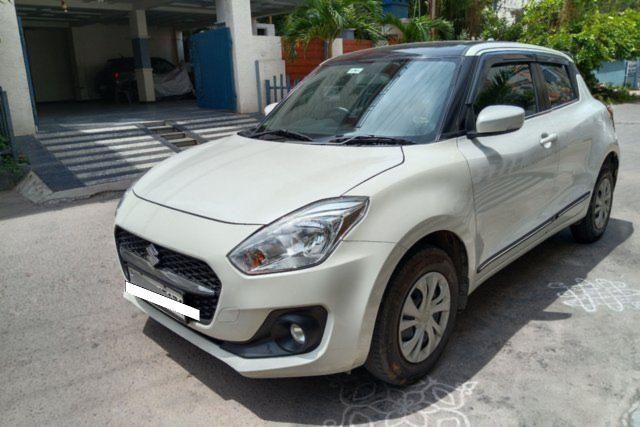 Second-hand 2020 Maruti Suzuki Swift AMT VXI for sale in Hyderabad