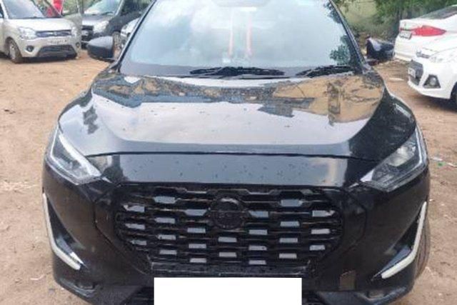 Second-hand 2024 Nissan Magnite Kuro MT for sale in Gurgaon
