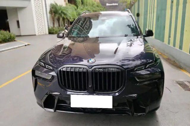 Second-hand 2026 BMW X7 xDrive40i M Sport for sale in Mumbai