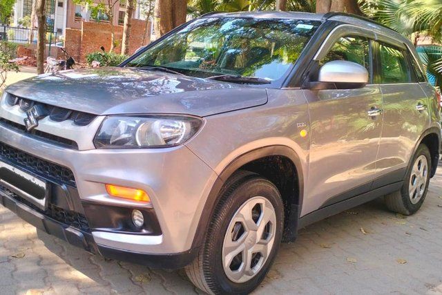 Second-hand 2017 Maruti Suzuki Vitara Brezza VDi for sale in New Delhi
