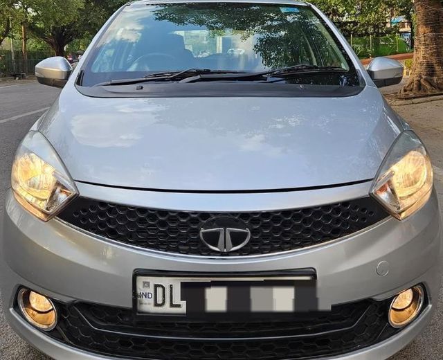 Second-hand 2018 Tata Tiago 1.2 Revotron XZA for sale in New Delhi