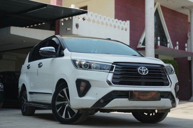 Toyota Innova Crysta 2.4 ZX 7 STR AT Second-hand 2021 Toyota Innova Crysta 2.4 ZX 7 STR AT for sale in Jaipur