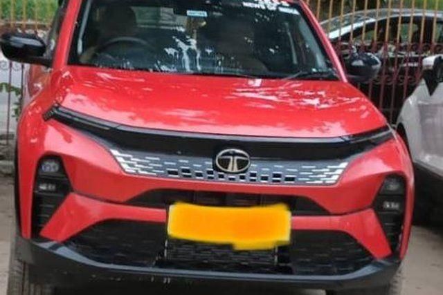 Second-hand 2025 Tata Curvv Creative S for sale in Greater Noida