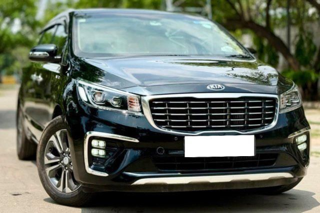 Kia Carnival Prestige 6 STR Second-hand 2020 Kia Carnival Prestige 6 STR for sale in New Delhi