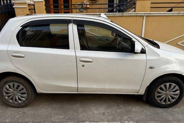Toyota Etios Liva GD Second-hand 2015 Toyota Etios Liva GD for sale in Warangal