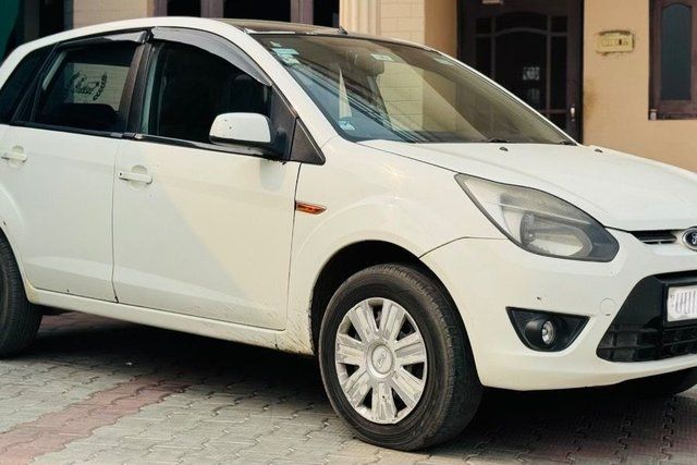Ford Figo Diesel ZXI Second-hand 2012 Ford Figo Diesel ZXI for sale in Nabha
