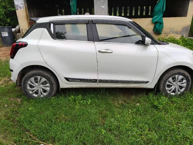 Maruti Suzuki Swift VXI Second-hand 2021 Maruti Suzuki Swift VXI for sale in Mehsana