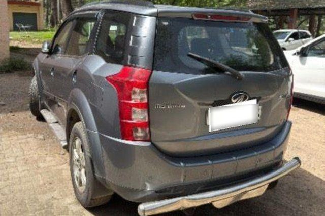 Second-hand 2014 Mahindra XUV500 Sportz for sale in New Delhi
