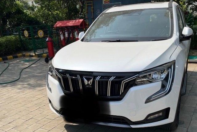 Mahindra XUV700 AX7 7Str Diesel Second-hand 2023 Mahindra XUV700 AX7 7Str Diesel for sale in New Delhi
