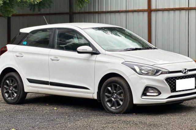 Second-hand 2019 Hyundai i20 Sportz Plus Diesel for sale in Nashik