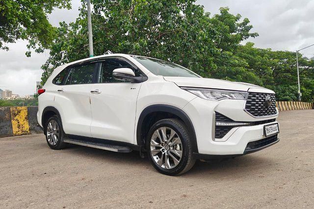 Toyota Innova Hycross ZX(O) Hybrid Second-hand 2025 Toyota Innova Hycross ZX(O) Hybrid for sale in Mumbai