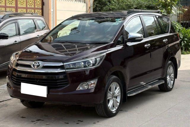 Second-hand 2016 Toyota Innova Crysta 2.8 ZX AT BSIV for sale in Hyderabad